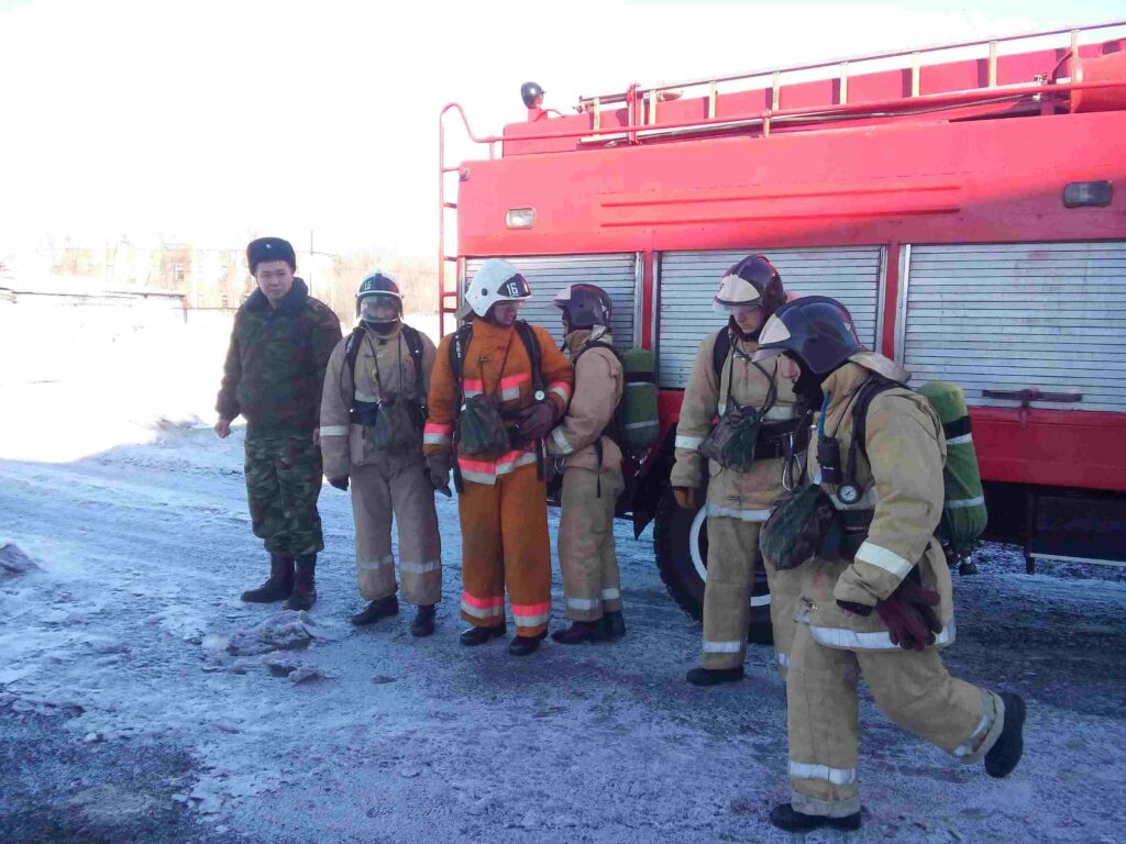 Өрт сөндірушілердің жаттығулары